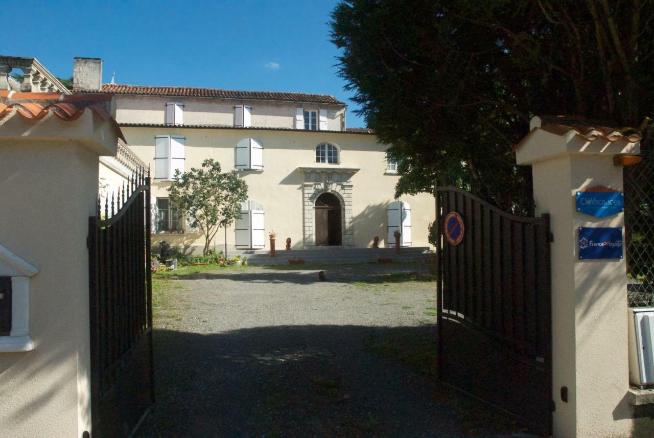 Le Clos Des Cedres B&B La Rochefoucauld Ngoại thất bức ảnh