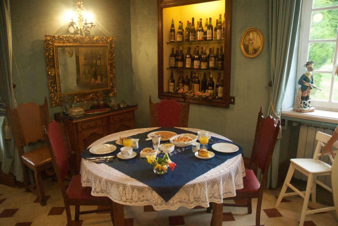 Le Clos Des Cedres B&B La Rochefoucauld Ngoại thất bức ảnh