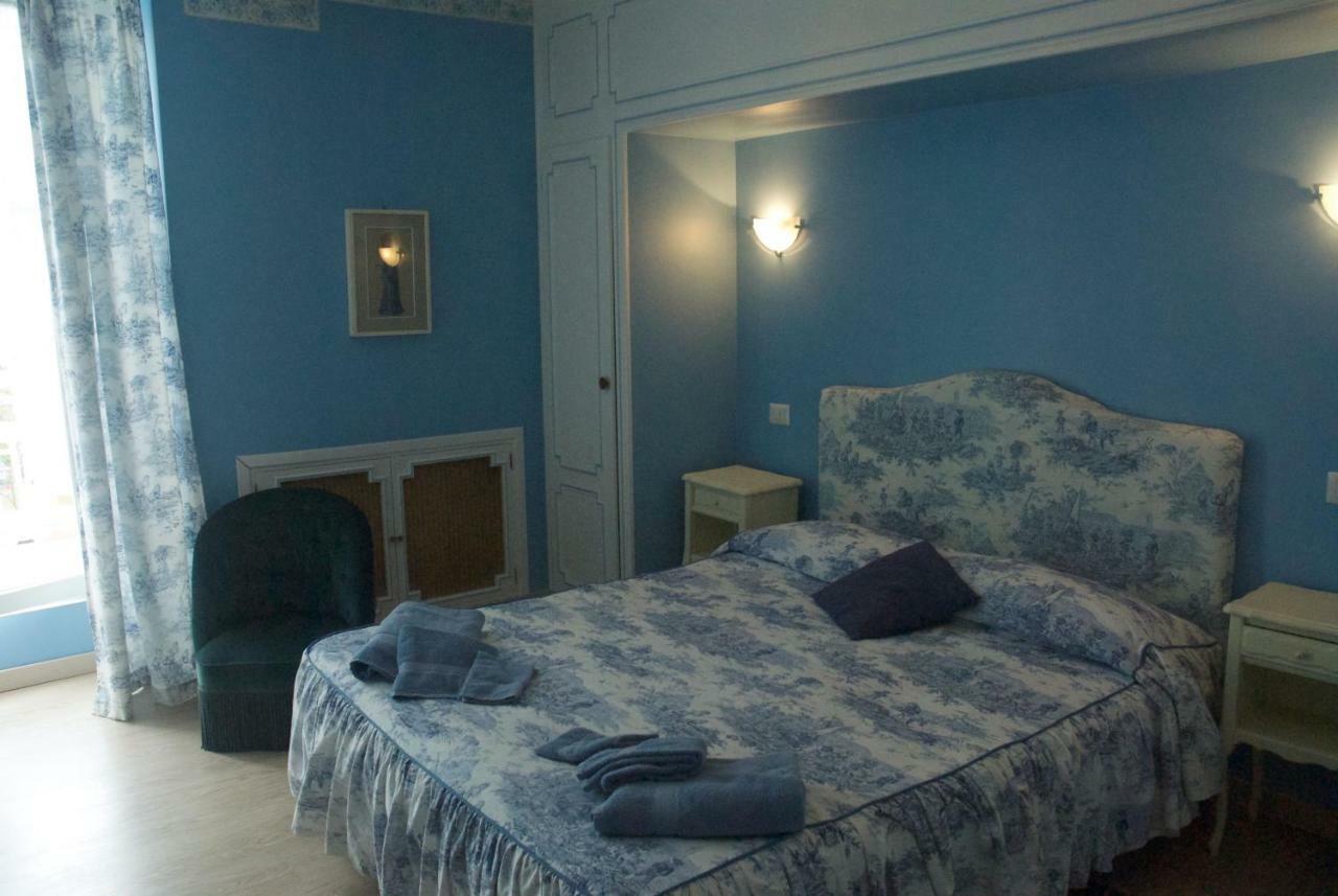 Le Clos Des Cedres B&B La Rochefoucauld Ngoại thất bức ảnh